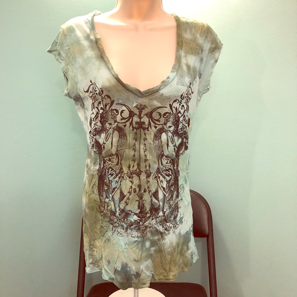 Cute angel top from Buckle
